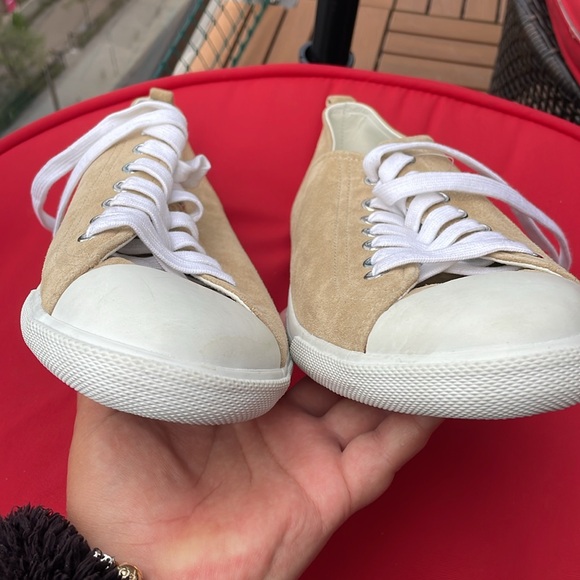 ⛔️SOLD⛔️ PRADA Men’s Low Trainers Suede Shoes Size 11US - Picture 9 of 15